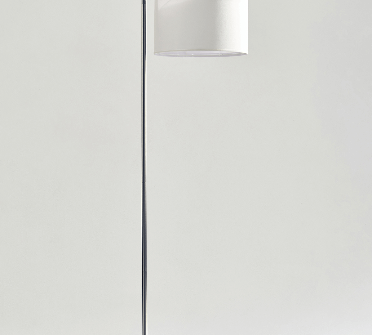 Montage Modern Floor Lamp