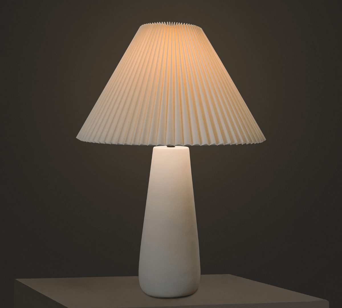 Gwen Table Lamp