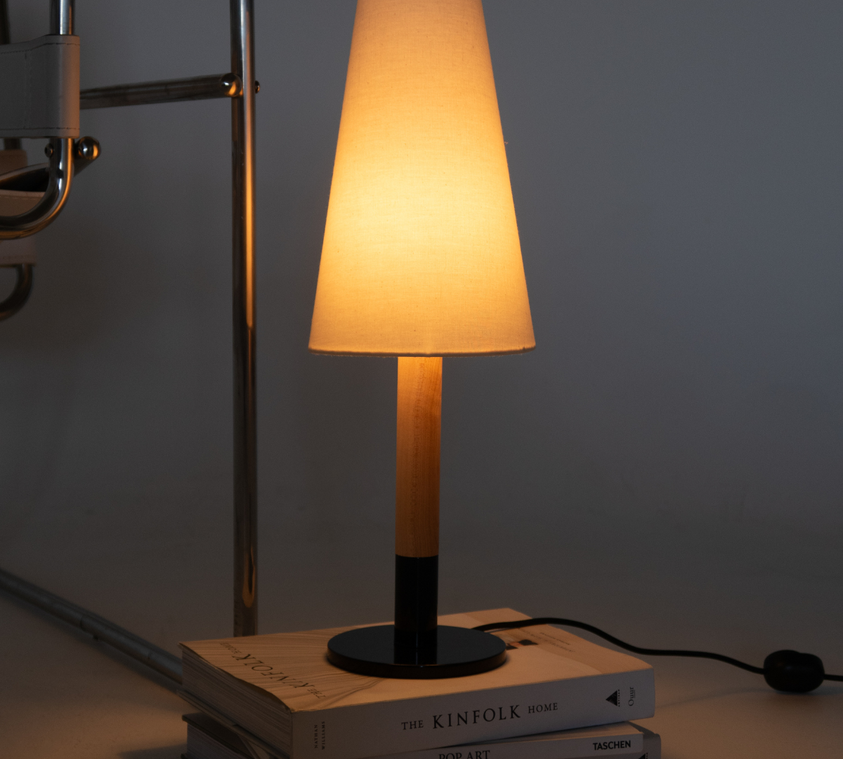 Arthur Table Lamp
