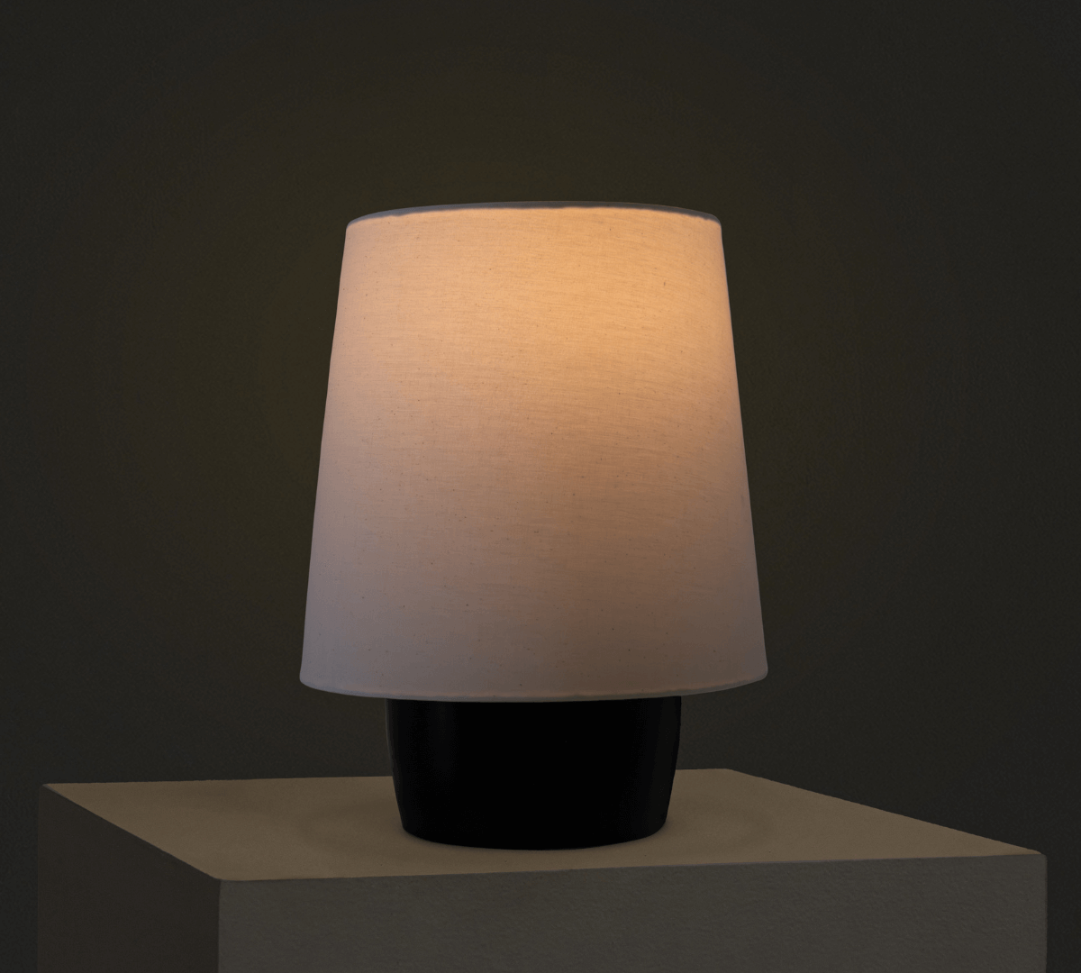 Dan Table Lamp