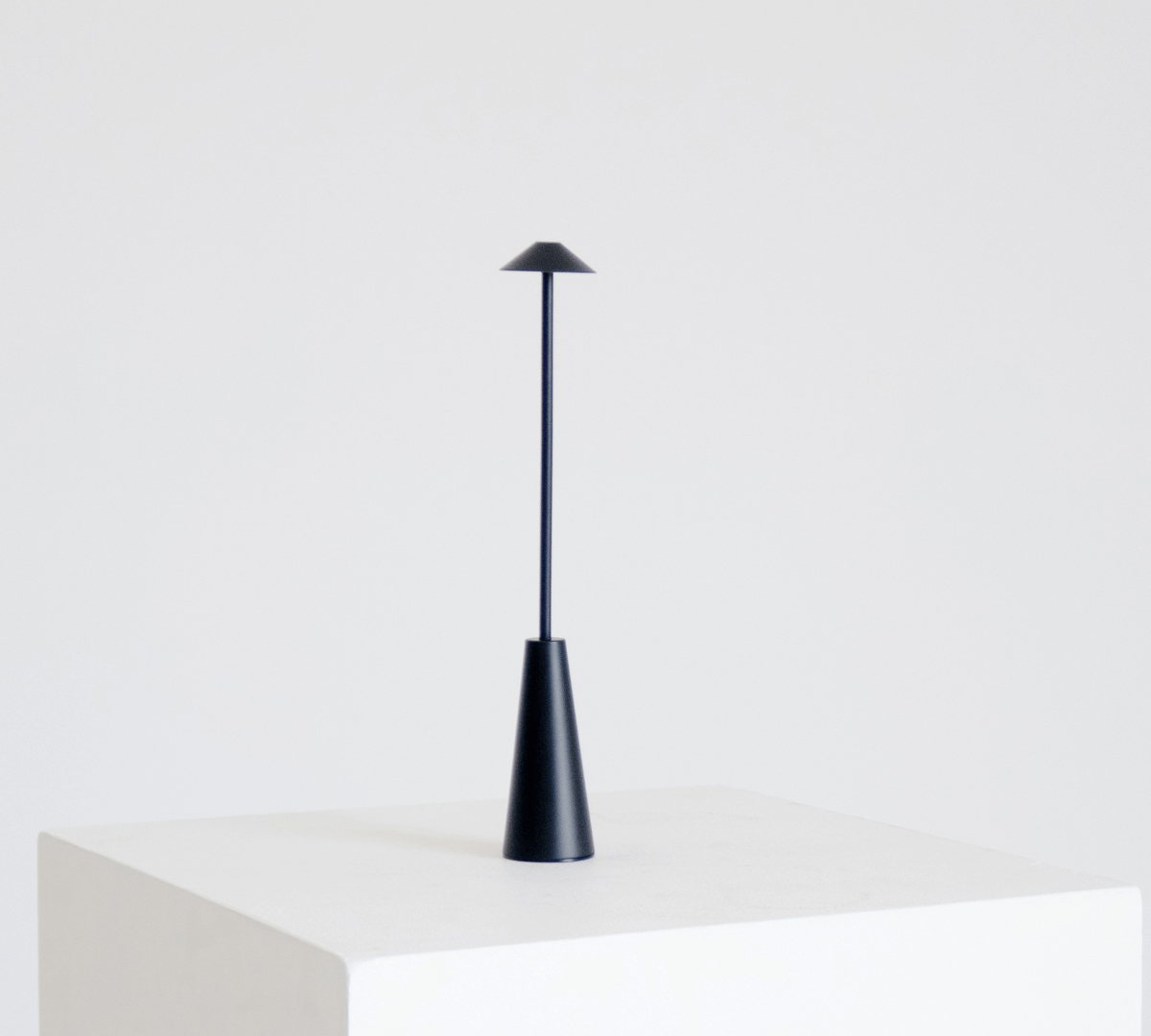 Enoki Portable Lamp