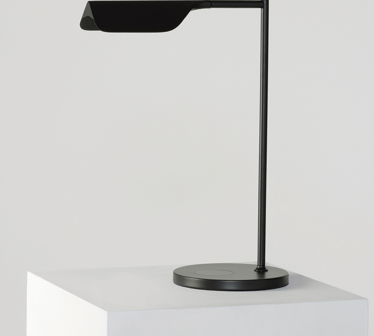 Leaf Table Lamp