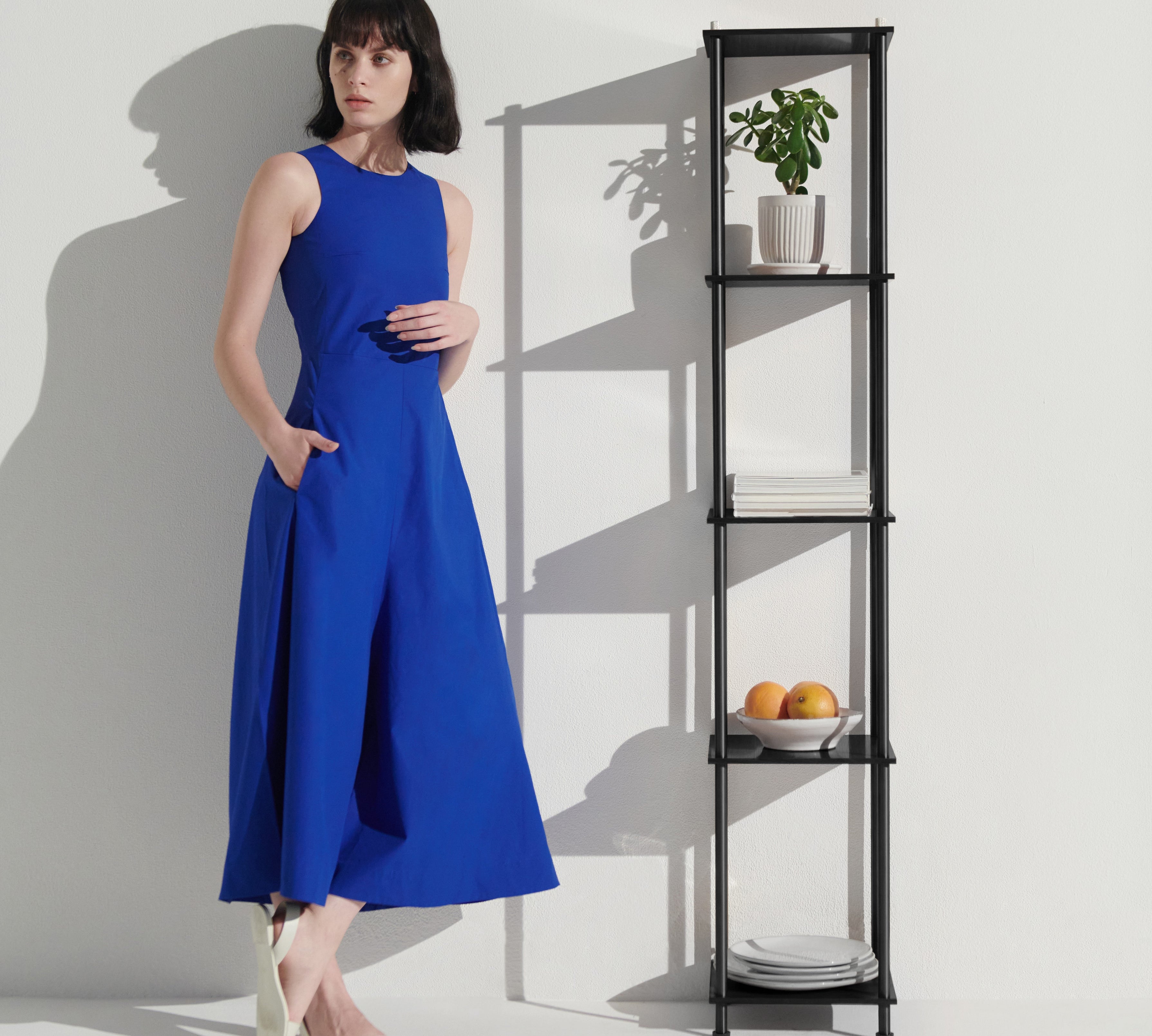 Aria Shelf Lamp