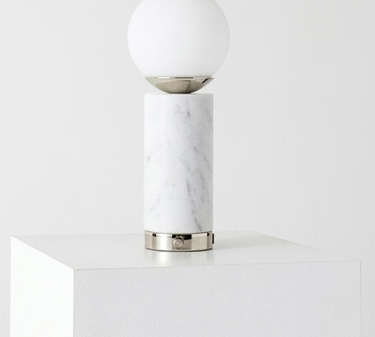 Aspen USB Table Lamp