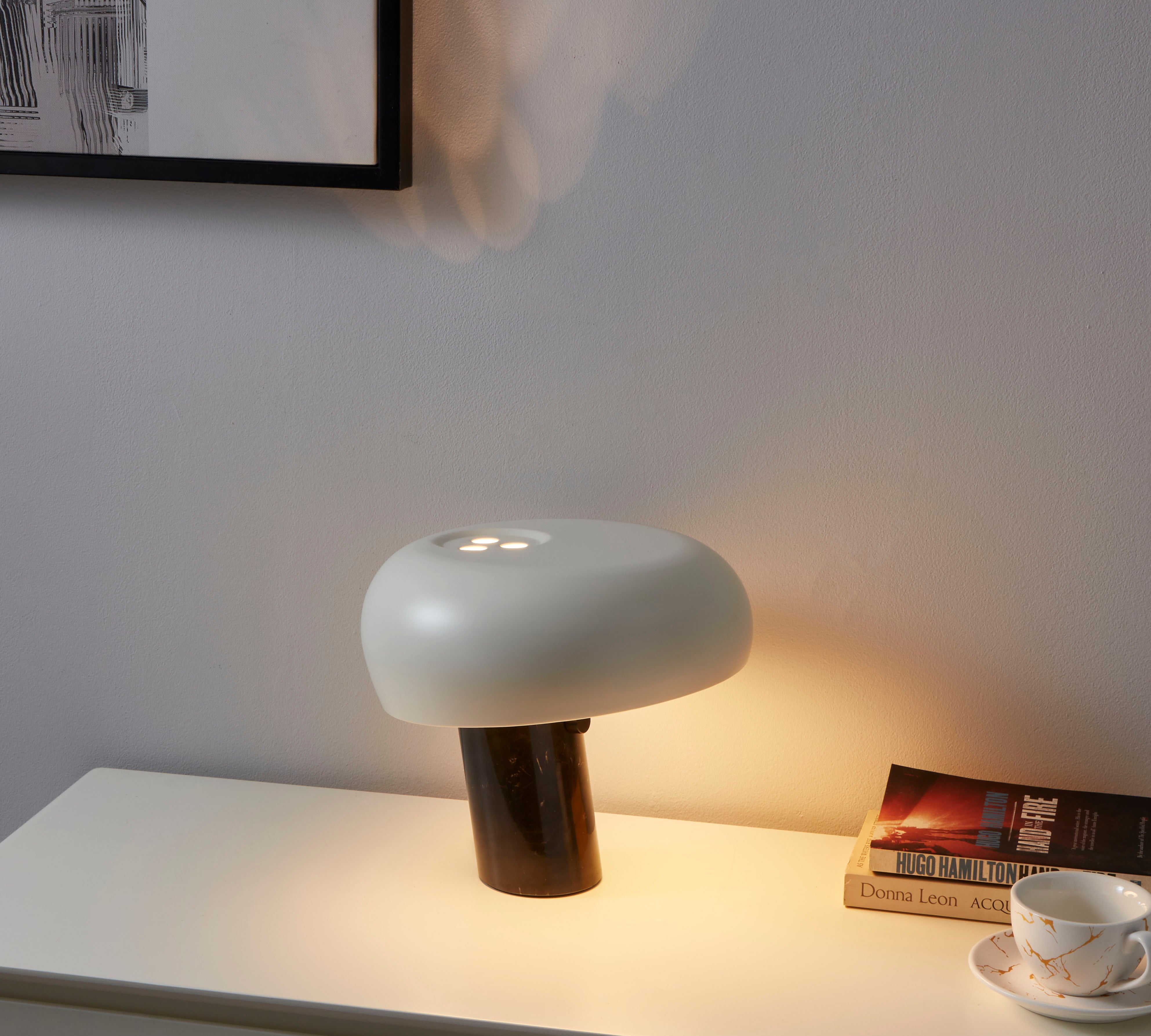 Kingpin Table Lamp