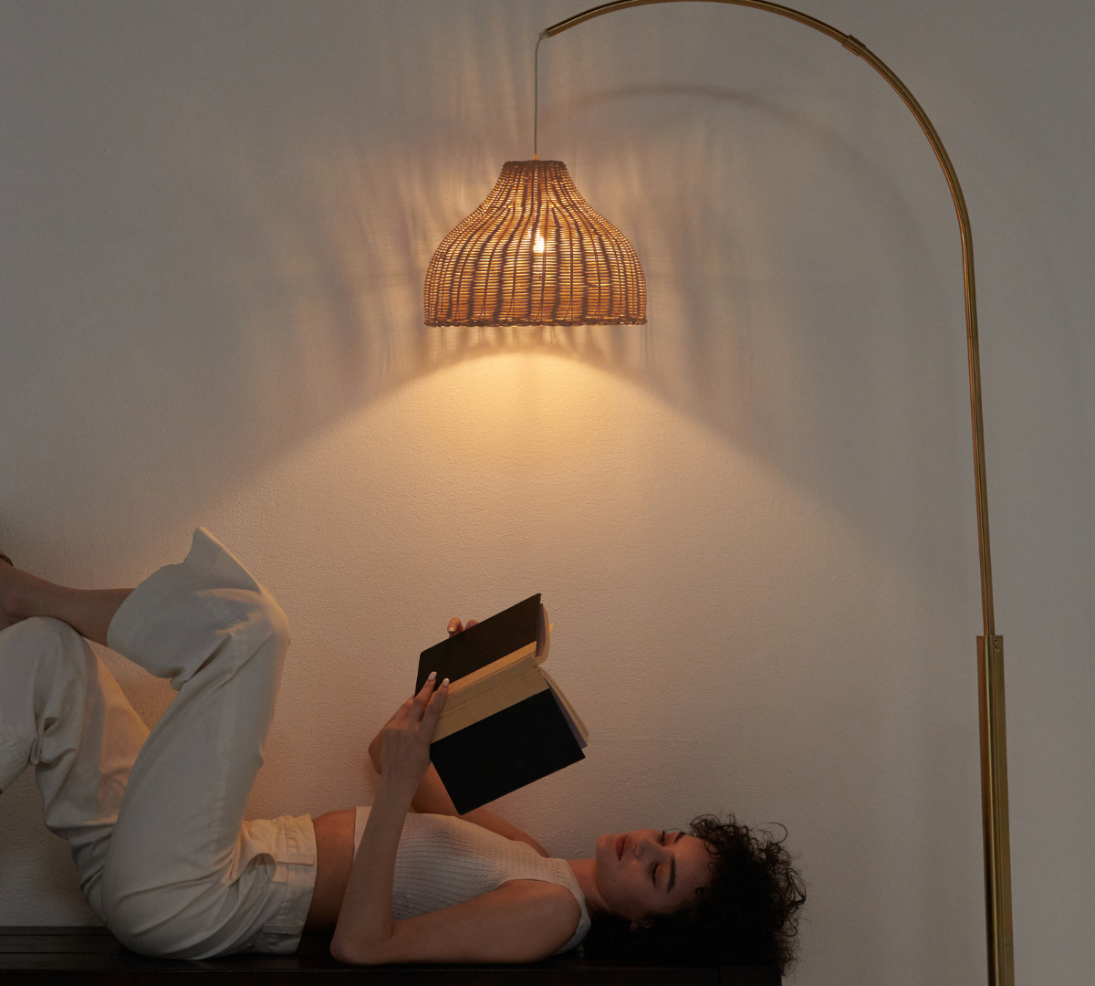 Lark Floor Lamp