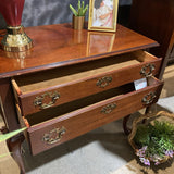 Hickory Chair Queen Anne Mahogany Lowboy DRESSERS/CHESTS 35w20d30h