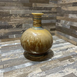 Studio Art Pottery Vase Signed ACCESSORIES 3.5d5h