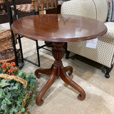 Ethan Allen Regent's Park Round END/SIDE TABLE 30d28h