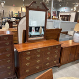 Stickley Chippendale 9-Drawer w/ Mirror DRESSERS/CHESTS 60w20d83h