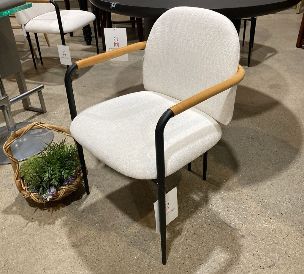 CB2 Avont White Performance Fabric DINING CHAIRS 21w22d31h