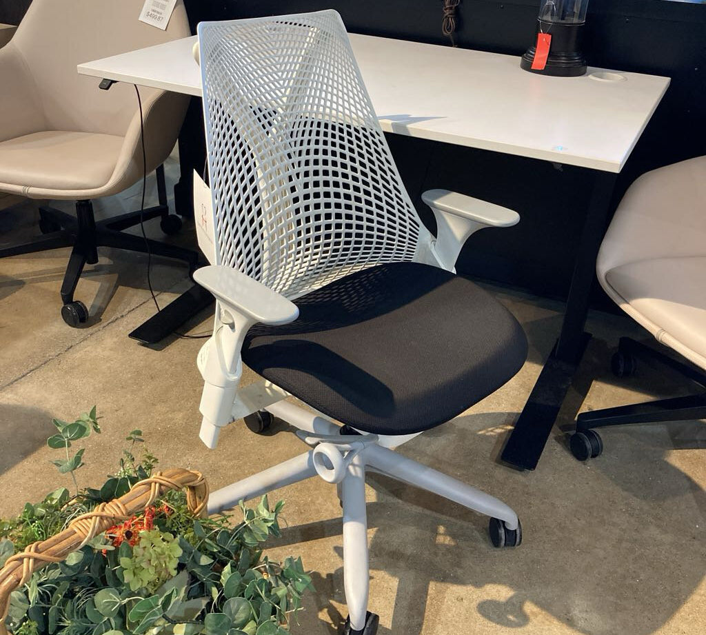 Herman Miller Sayl Chair OFFICE CHAIRS Black/Studio White 24.5w19d39h