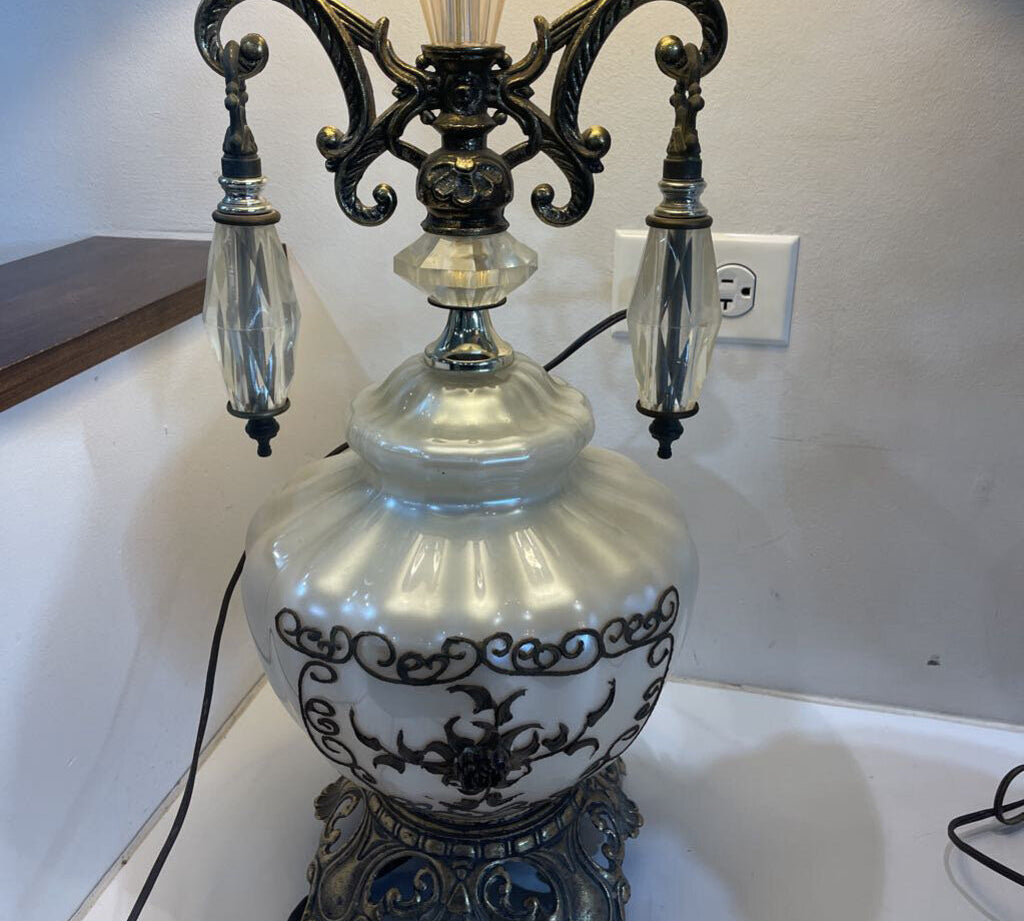 Hollywood Regency Carl Falkenstein Opaline TABLE LAMP 16Wx34H