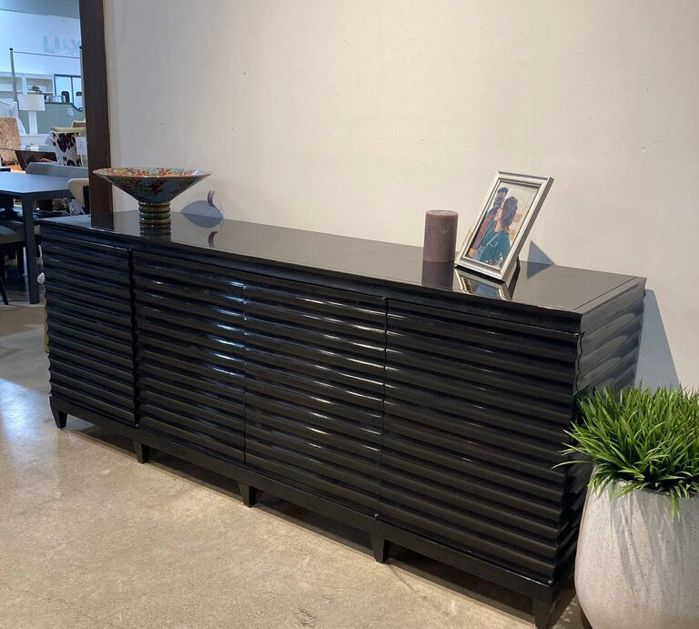 Custom Ribbed Lacquer 4-Door BUFFET/SIDEBOARD 84w22d34h