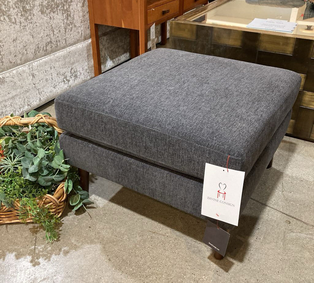 Nomad Plus OTTOMANS Charcoal 25wX25dX16.5h