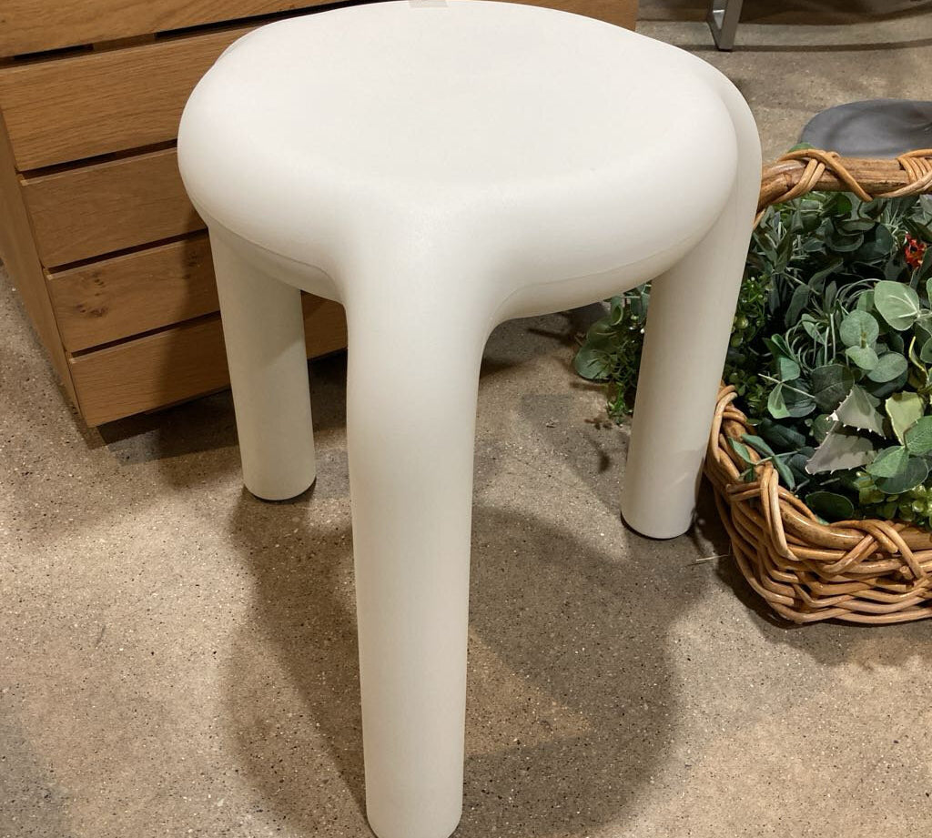 Piccolo Stool OUTDOOR Warm White 15d16.5h