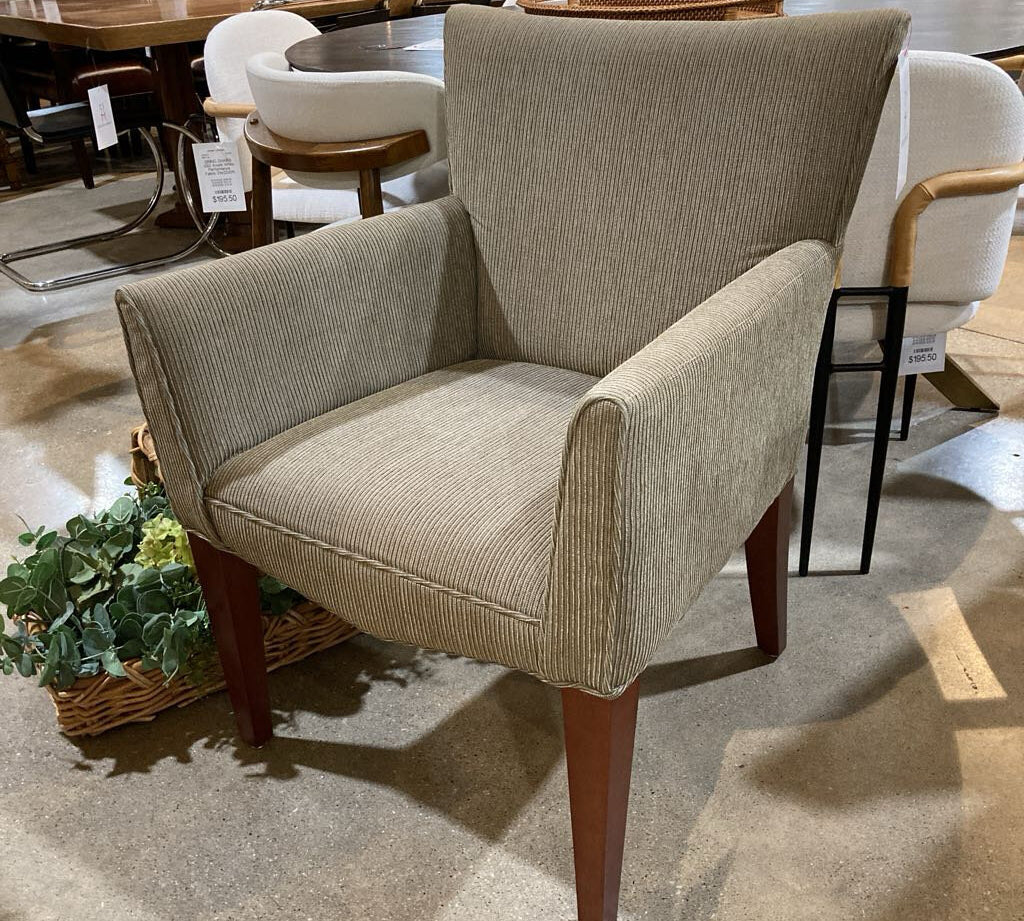 Upholstered Host Armchair w/ Tapered Legs CHAIR 25w23d34h