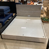 Restoration Hardware Callum Queen Bed BEDS Weathered White 63w83d38h