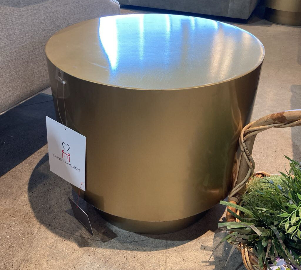 Ervin Round Metal SIDE TABLE Gold 18d16h