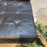 Barcelona Chair LOUNGE CHAIRS Black 31w33d29h