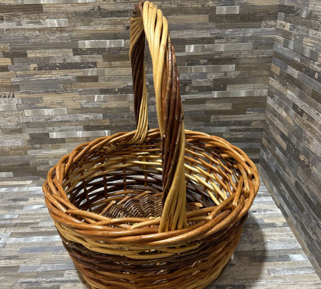 Arched Handle Wicker Basket ACCESSORIES 14d16.5h