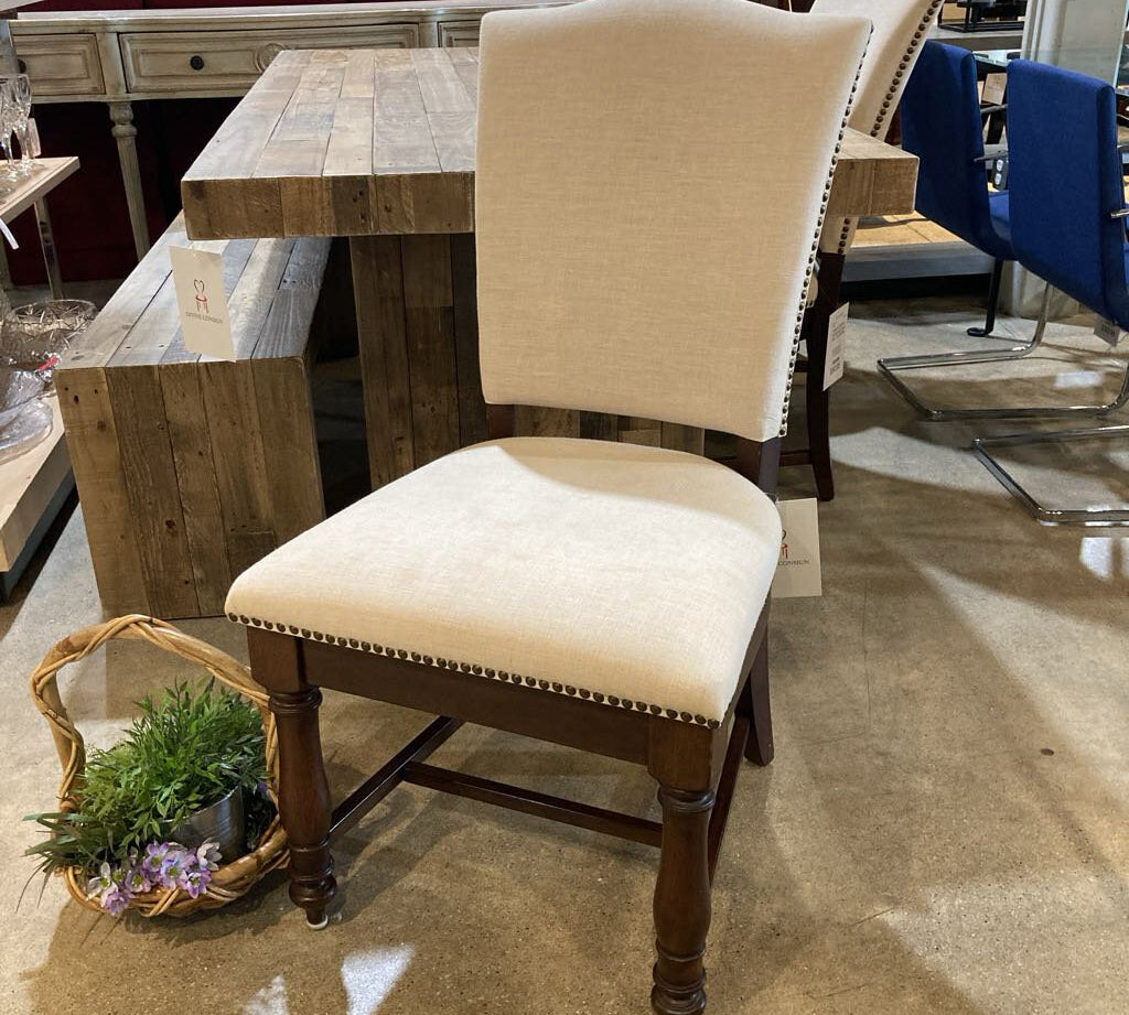 Castlewood Side Chair DINING CHAIRS 21w20d39h