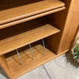 Vintage Danish Modern Teak Wood Media Cabinet FURNITURE 28w20d40h