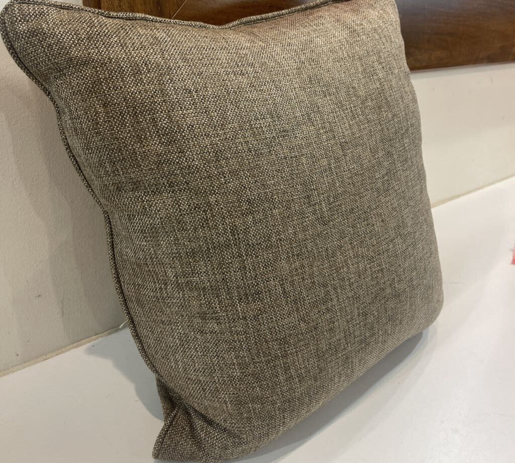 Tweed Accent Pillow ACCESSORIES 17"