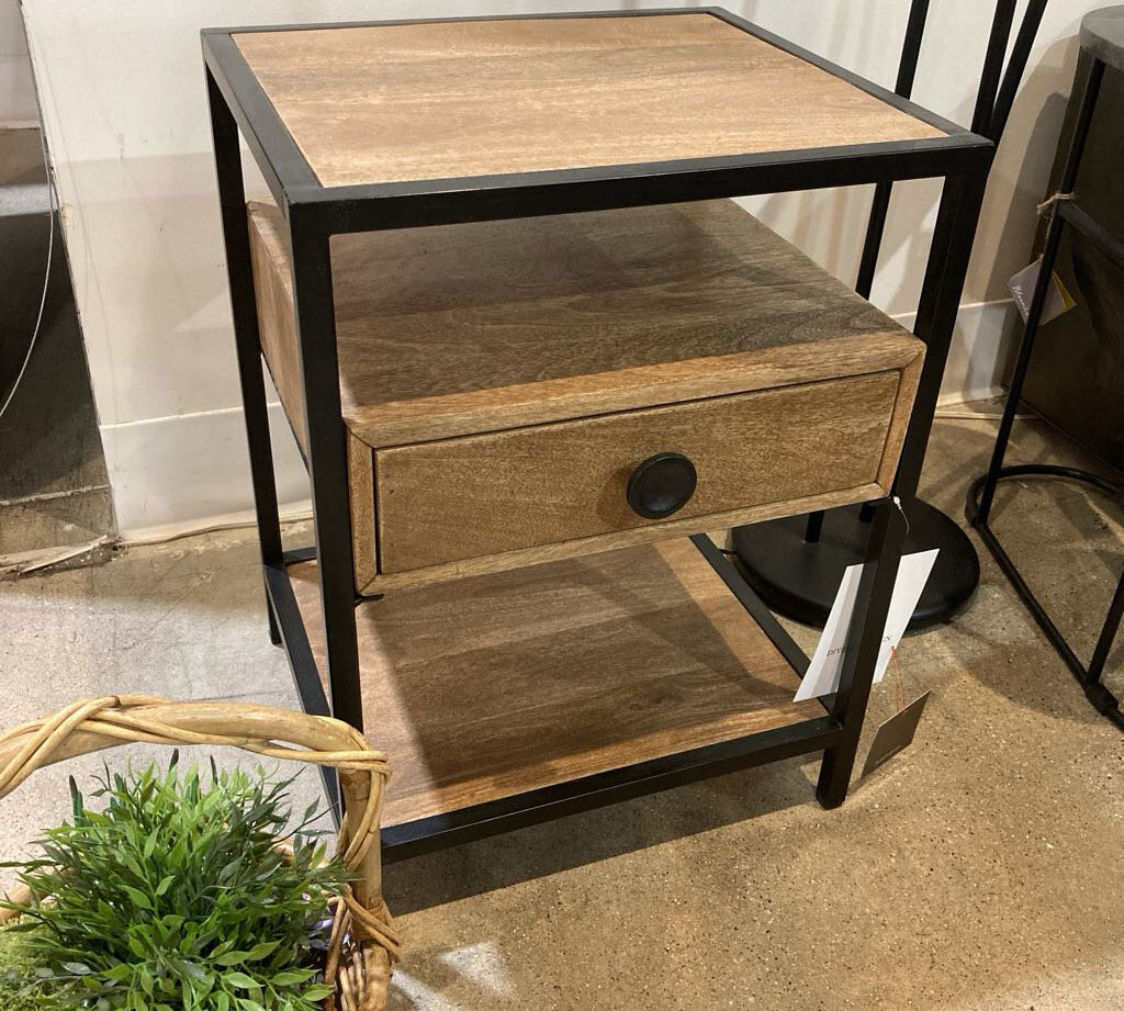Villa2 Serban Weathered 1-Drawer NIGHTSTAND 18w16d24h