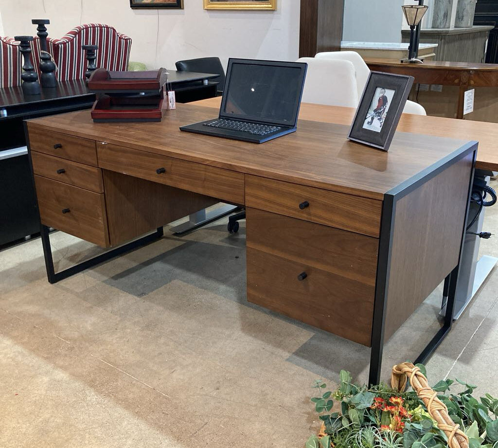 Drake 6-Drawer DESKS 64w28d30h