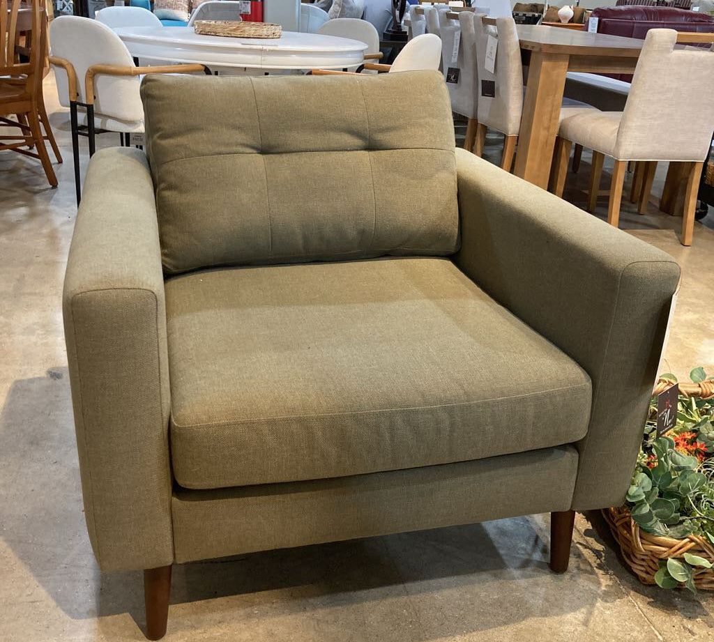 Burrow Nomad Armchair CHAIR Moss Green 34w33d29h