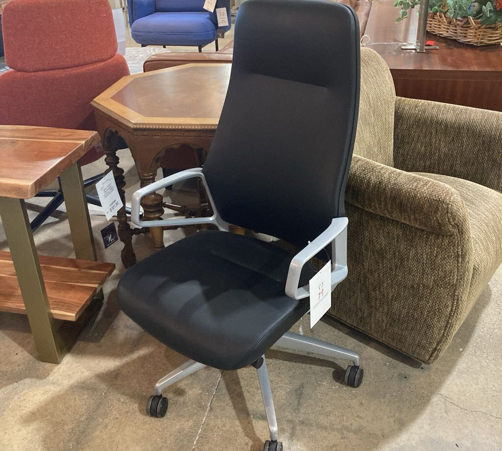 Arico High Back Leather Executive OFFICE CHAIRS Black 23w20d45h