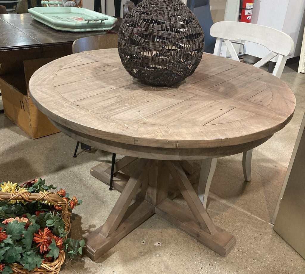LH Imports Irish Coast Round Extension Table DINING TABLE Light Brown 47d31h
