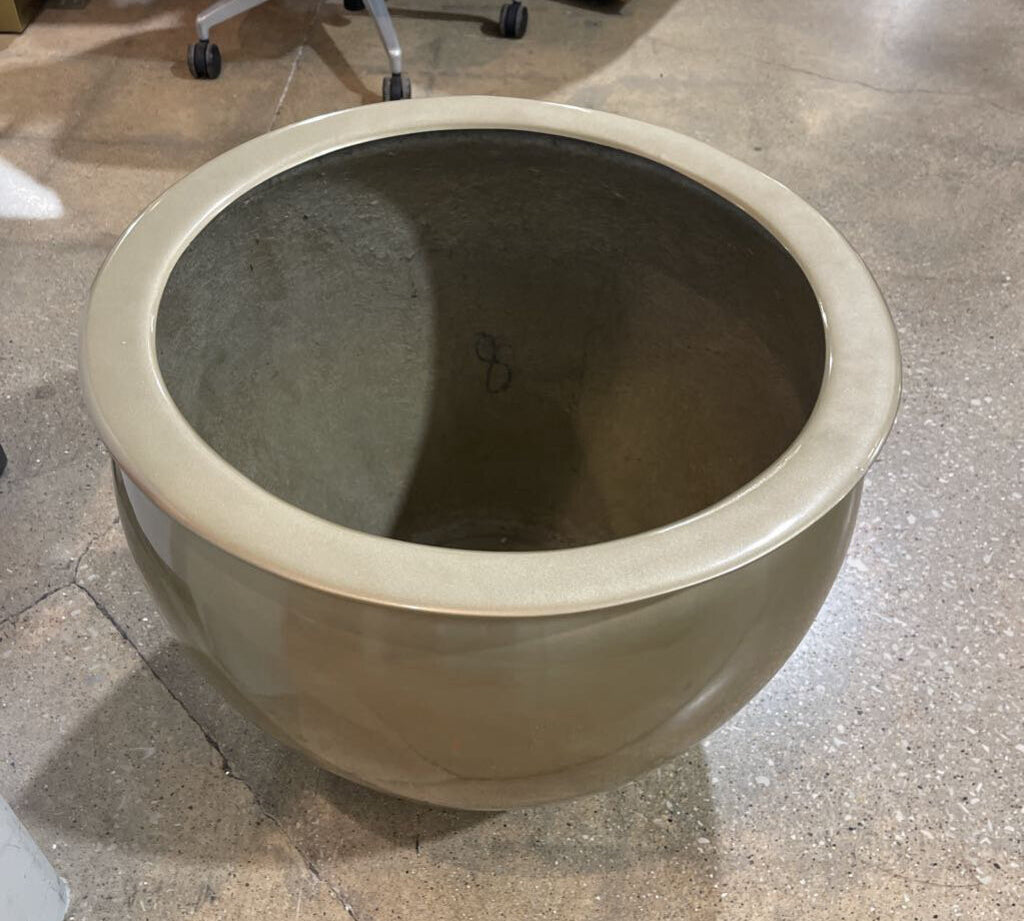 Oversized Fiberglass Planter ACCESSORIES 23Wx18H