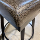 Walter E. Smithe Classic Transitional Swivel Stadium Height BAR/COUNTER STOOL 18w17d49h