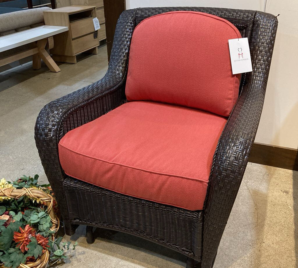 Woven Resin Wicker Rocker OUTDOOR 34w30d36h