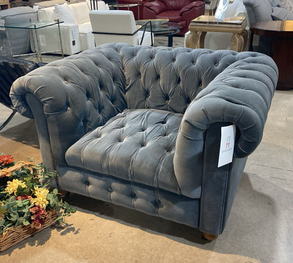 Restoration Hardware Kensington Tufted Velvet Oversized on Casters CHAIR Blue 47Wx38Dx30H