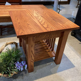 Classic Mission-Style Oak END/SIDE TABLE 24w24d21h