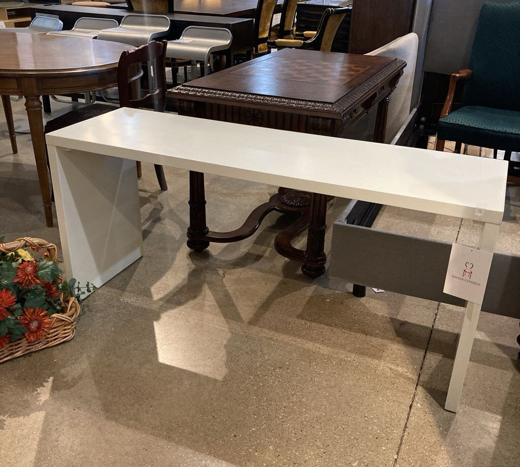 Ballard Designs Suzanne Kasler Geneva Low CONSOLE TABLE White 56w17d26h