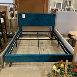 Queen Velvet BEDS Teal 62Wx84Dx43H