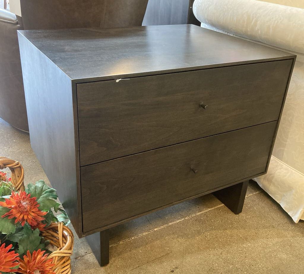 Room & Board Hudson Modern 2-Drawer NIGHTSTAND Charcoal Maple 26w20d22.5h