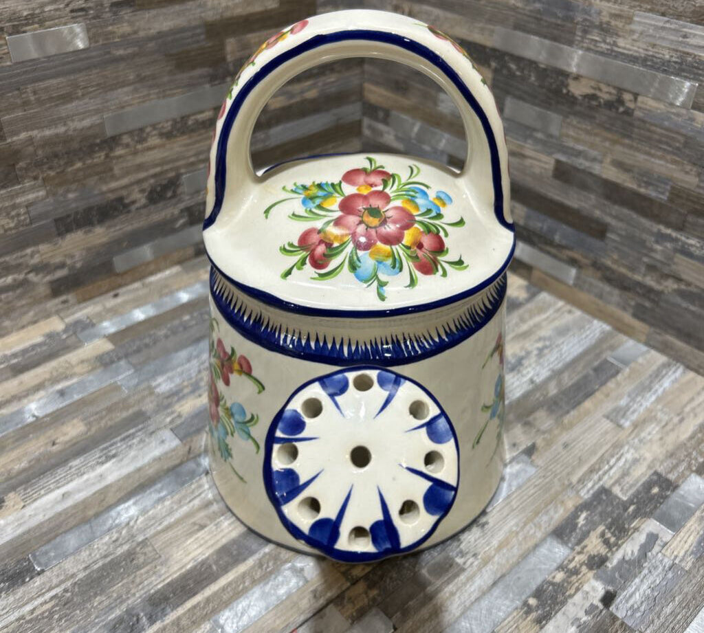 Hand-Painted Floral Ceramic Watering Can ACCESSORIES 6w13d10h