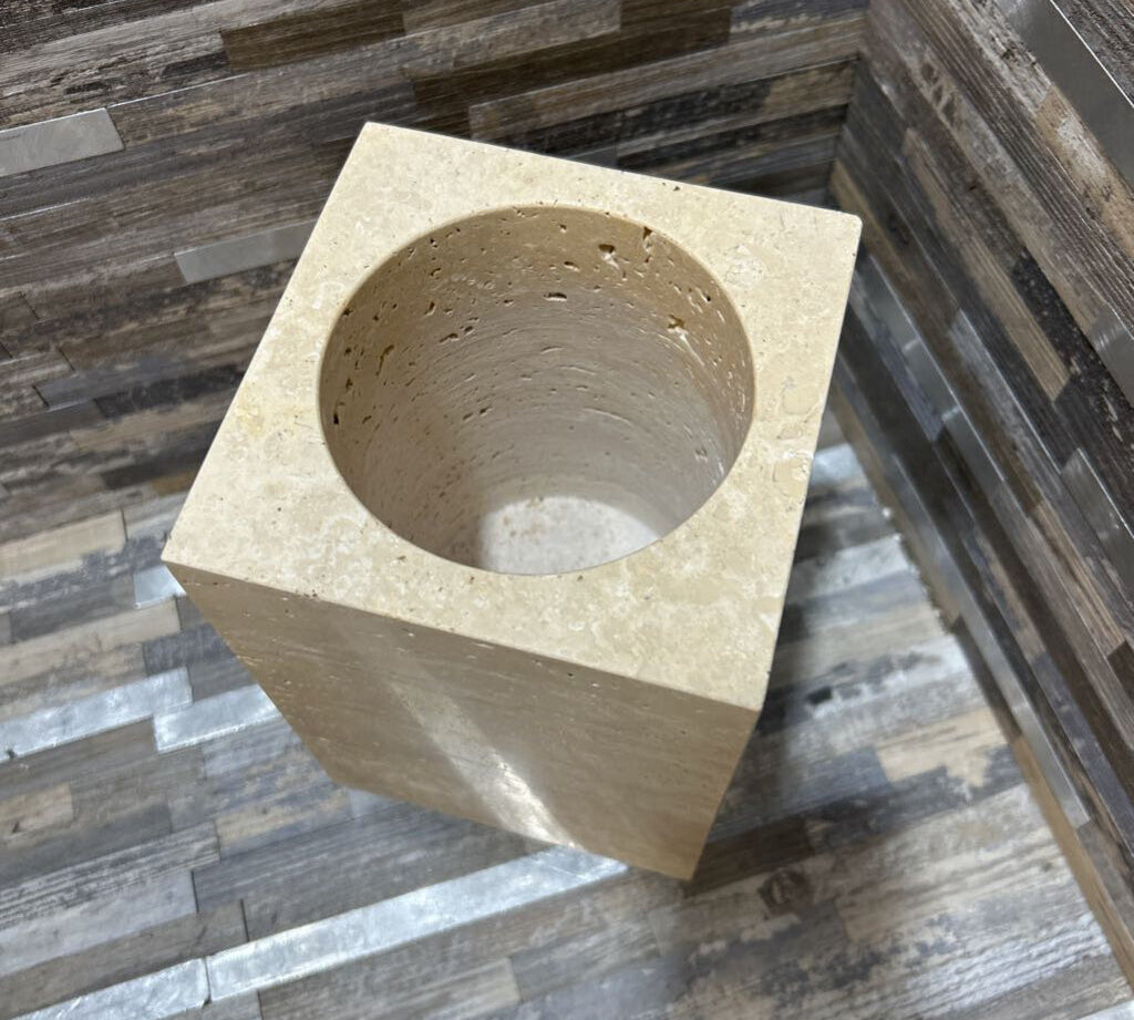 Ferm Living Hew Vase ACCESSORIES 5w5d8h