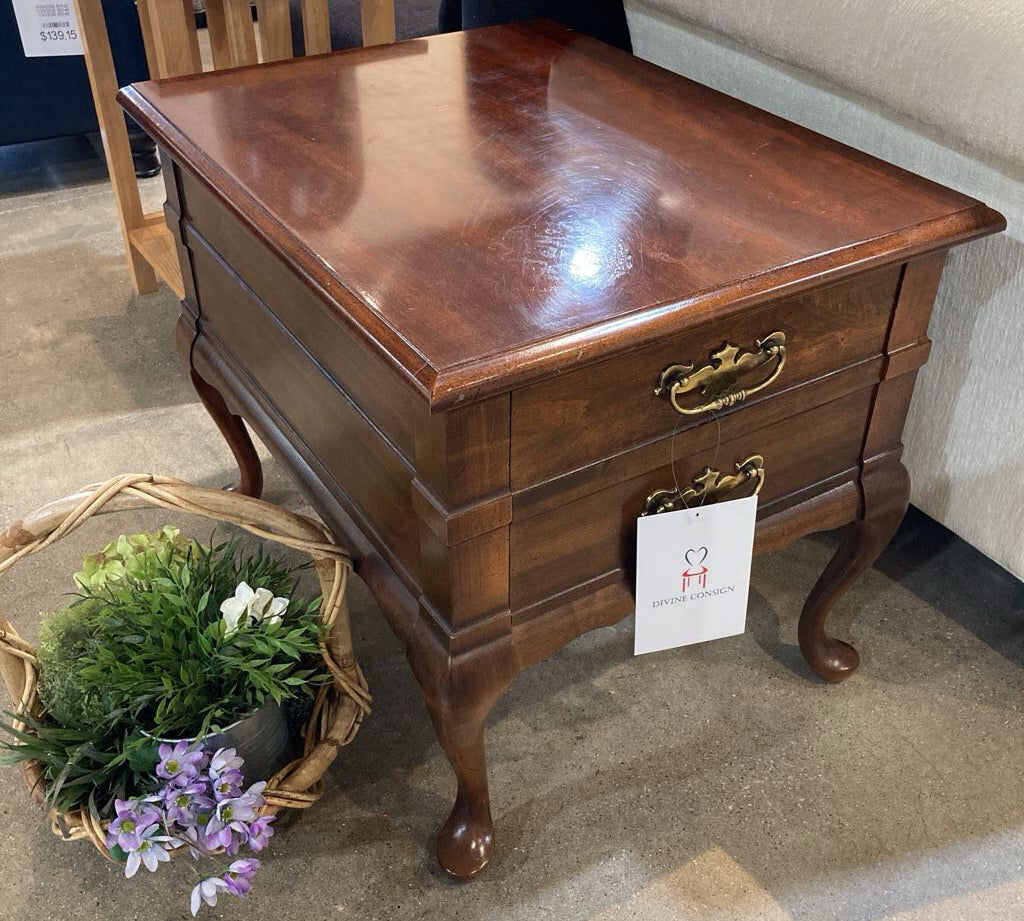 Mersman Vintage Queen Anne Solid Cherry 1-Drawer END/SIDE TABLE 21w27d22h
