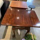 Mersman Queen Anne Solid Cherry Drop Leaf END/SIDE TABLE 18w27d22h