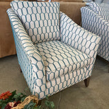 Walter E. Smithe Deluxe Occas Chair w/ Wood Legs CHAIR 32w35d32h