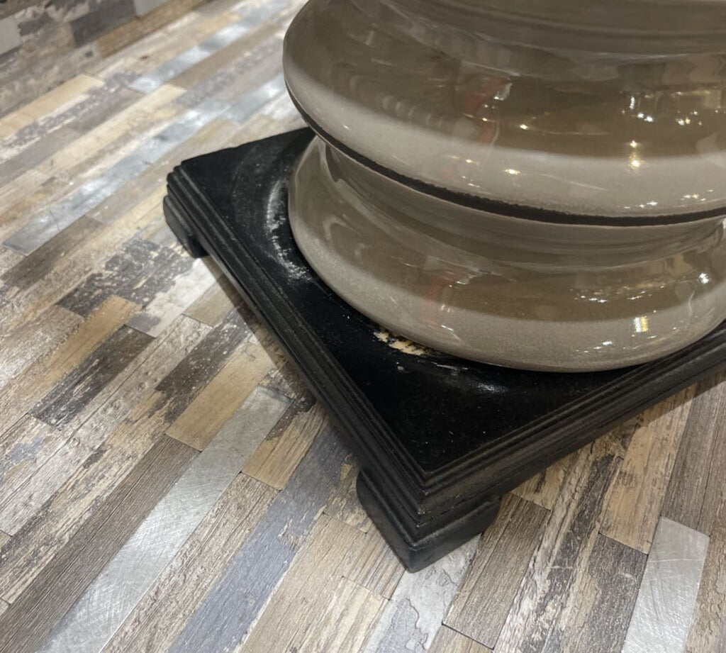Ceramic Column Base w/ Drum Shade TABLE LAMP 16Wx29H