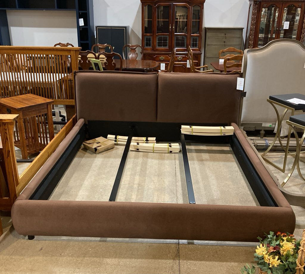 TOV Furniture Mel Faux Mohair King Bed BEDS Brown 87.5w93d38h