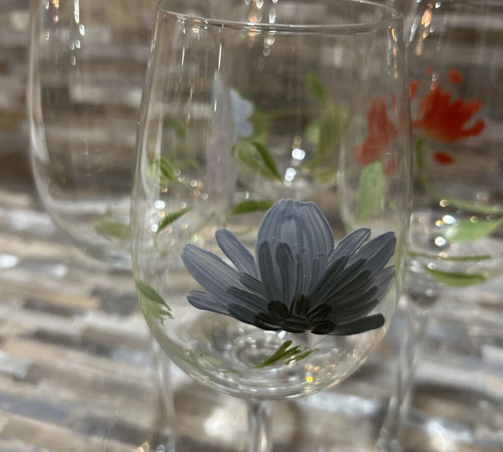 4pc Set Of Hand Painted Wine Glasses ACCESSORIES 3d10h