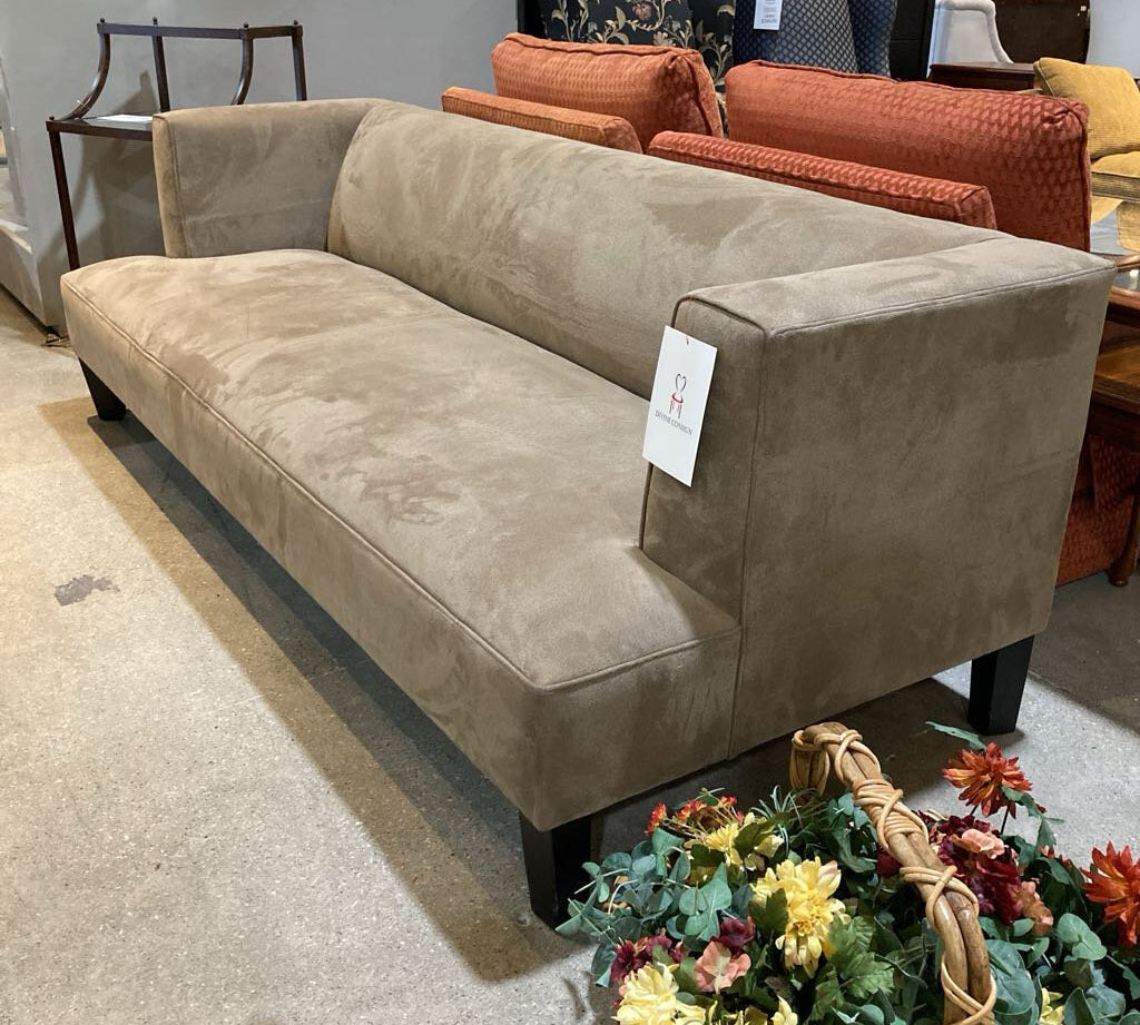 Room & Board Metro Style Bench Cushion SOFA Brown 84w33d27h